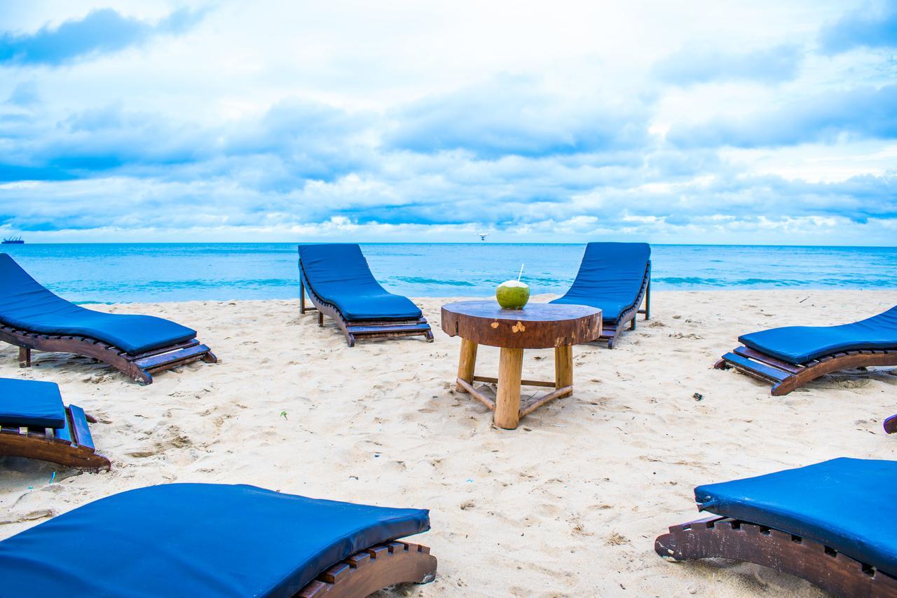 Omeesha Beach Hotel Калпітія Екстер'єр фото